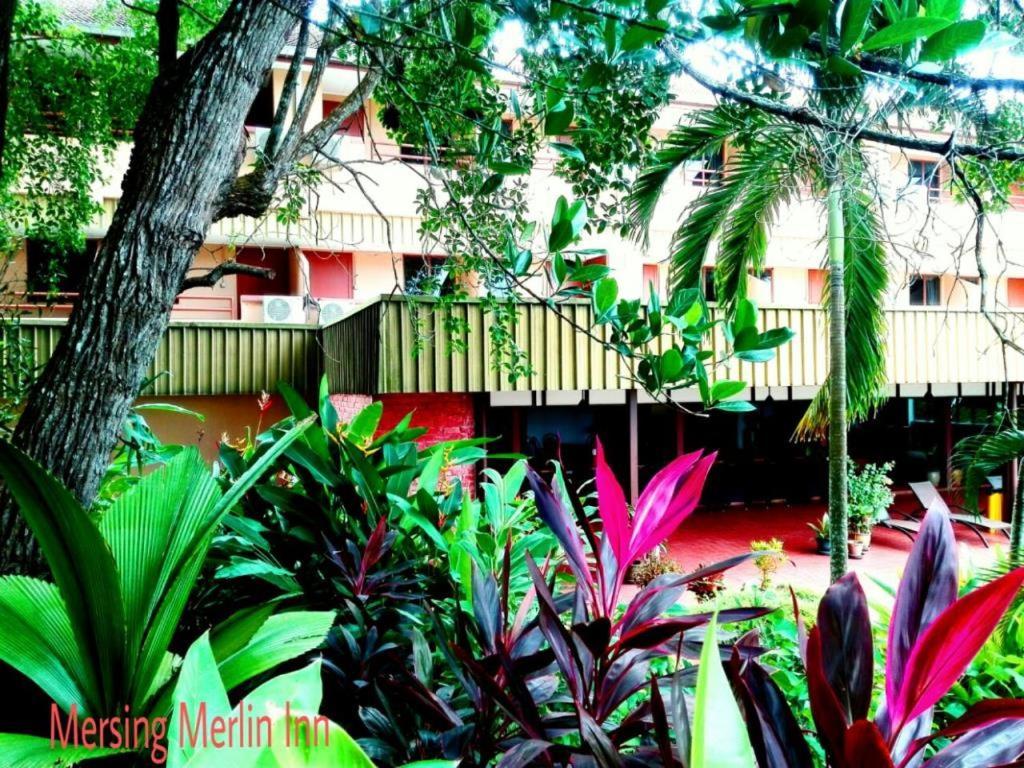Mersing Merlin Inn Exterior foto