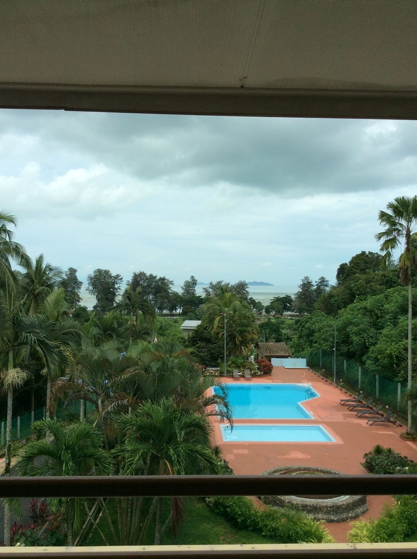 Mersing Merlin Inn Exterior foto