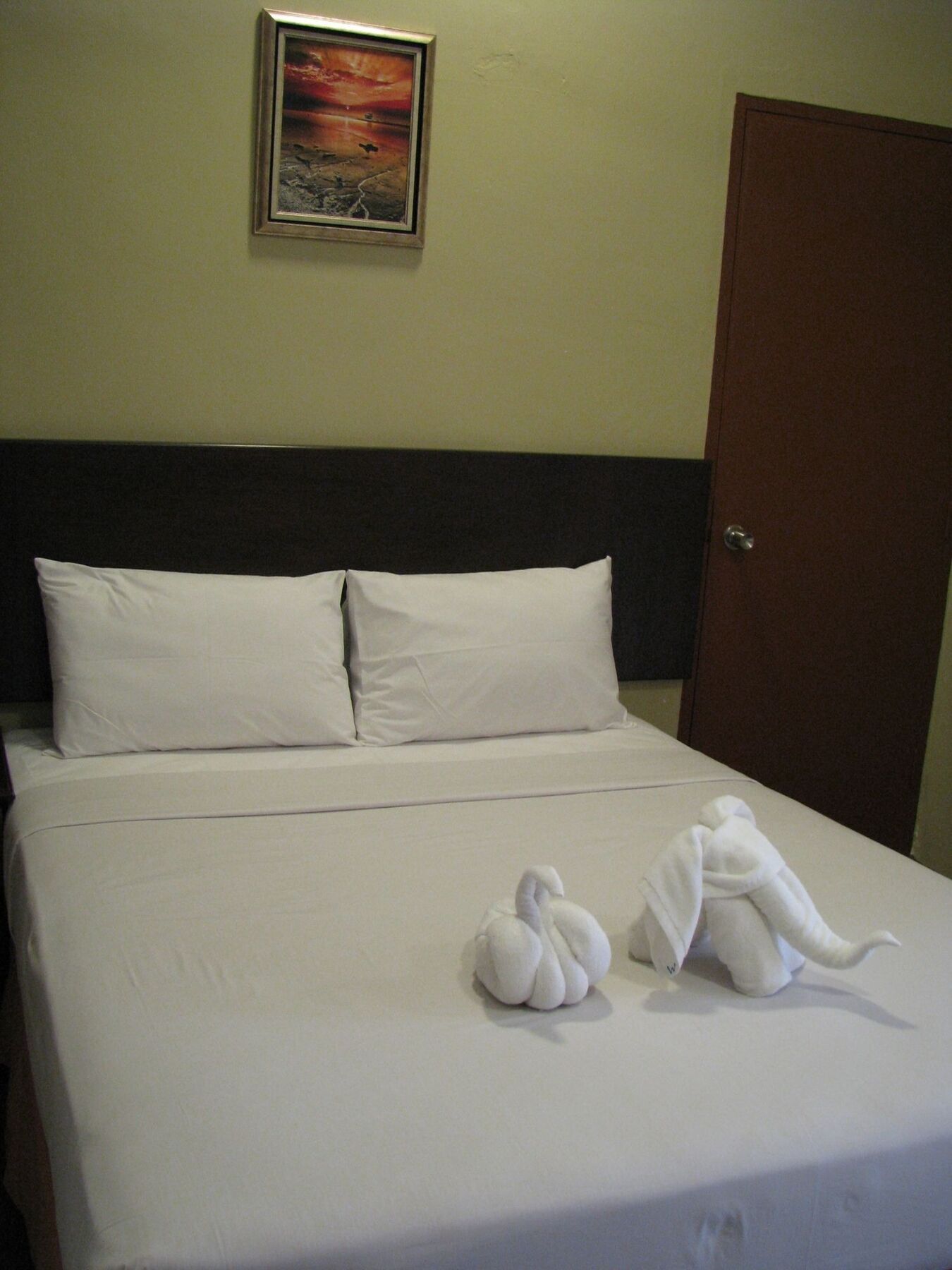 Mersing Merlin Inn Exterior foto