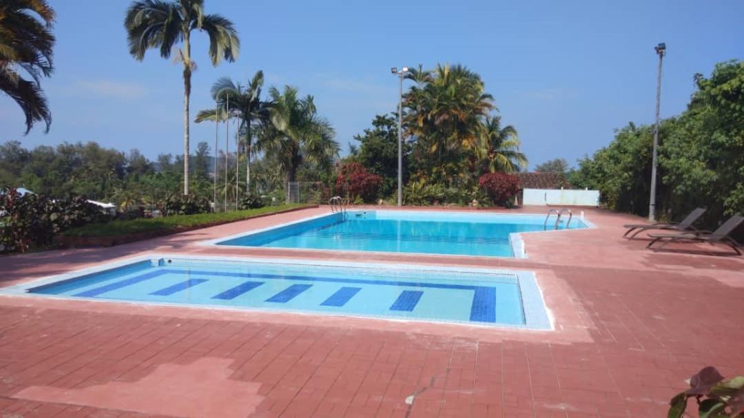 Mersing Merlin Inn Exterior foto